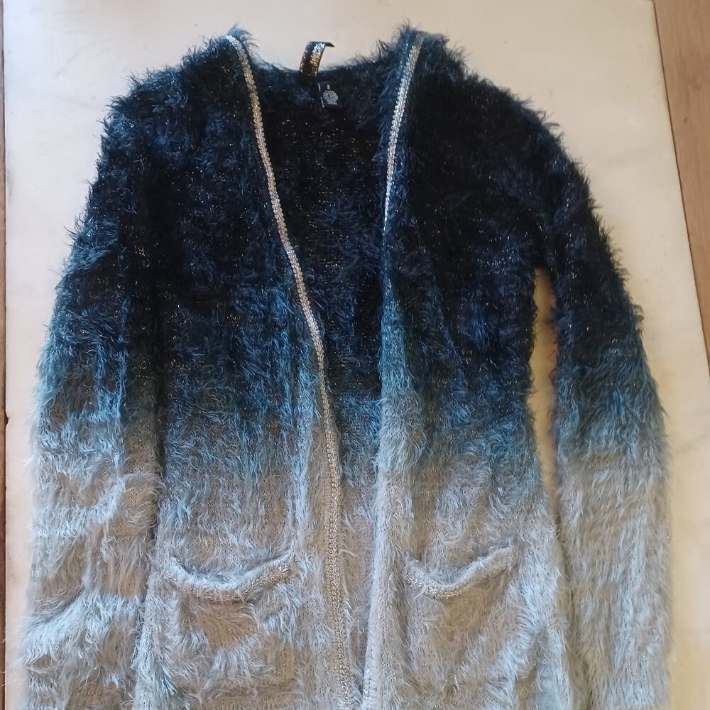 BKE Boutique Women’s S Fuzzy Open-Front Cardigan Black to Gray Ombre Fade VG